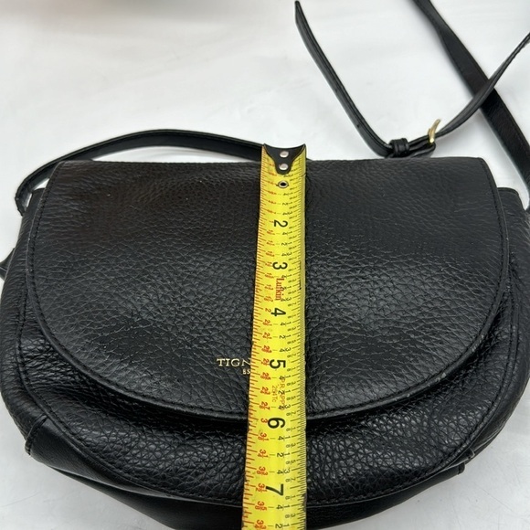 Tignanello Black Pebble Leather Crossbody Bag BP4771B - Picture 9 of 12
